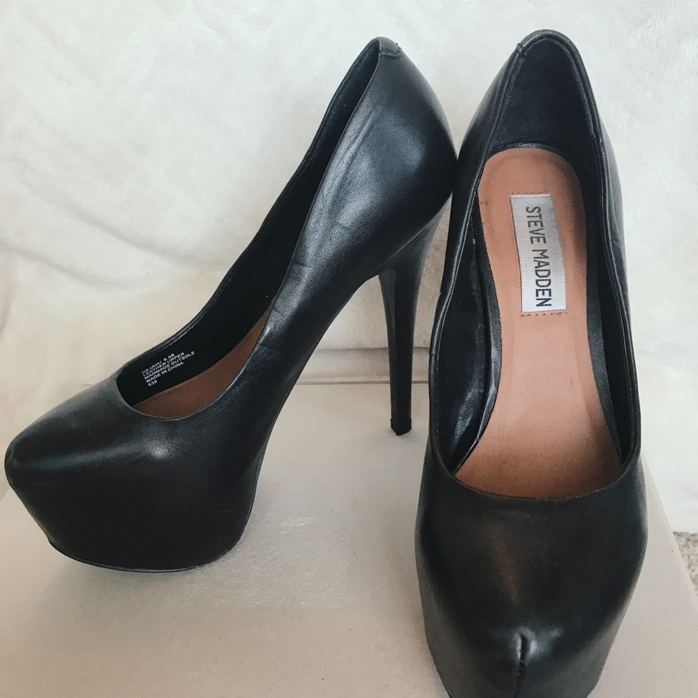 Steve Madden Dejavu heels