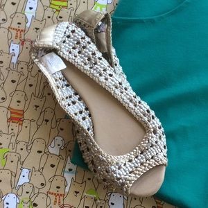 Old navy slip on flats metallic gold silver