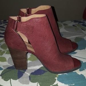 Lucky brand, open toe booties. Size 10M  new
