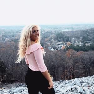 Meet your Posher, Jessica