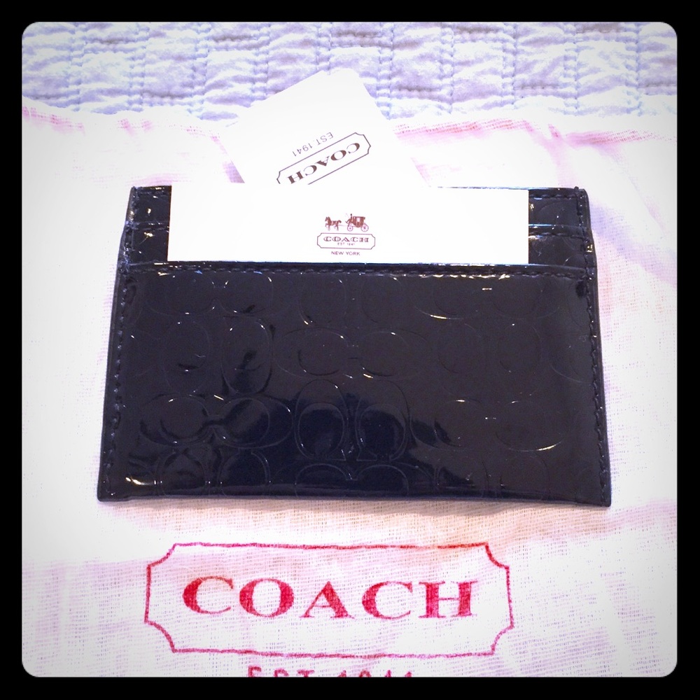 🎄SALE🎄 beautiful patent Coach card holder