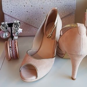 Shoes nude suede learher nude and gold