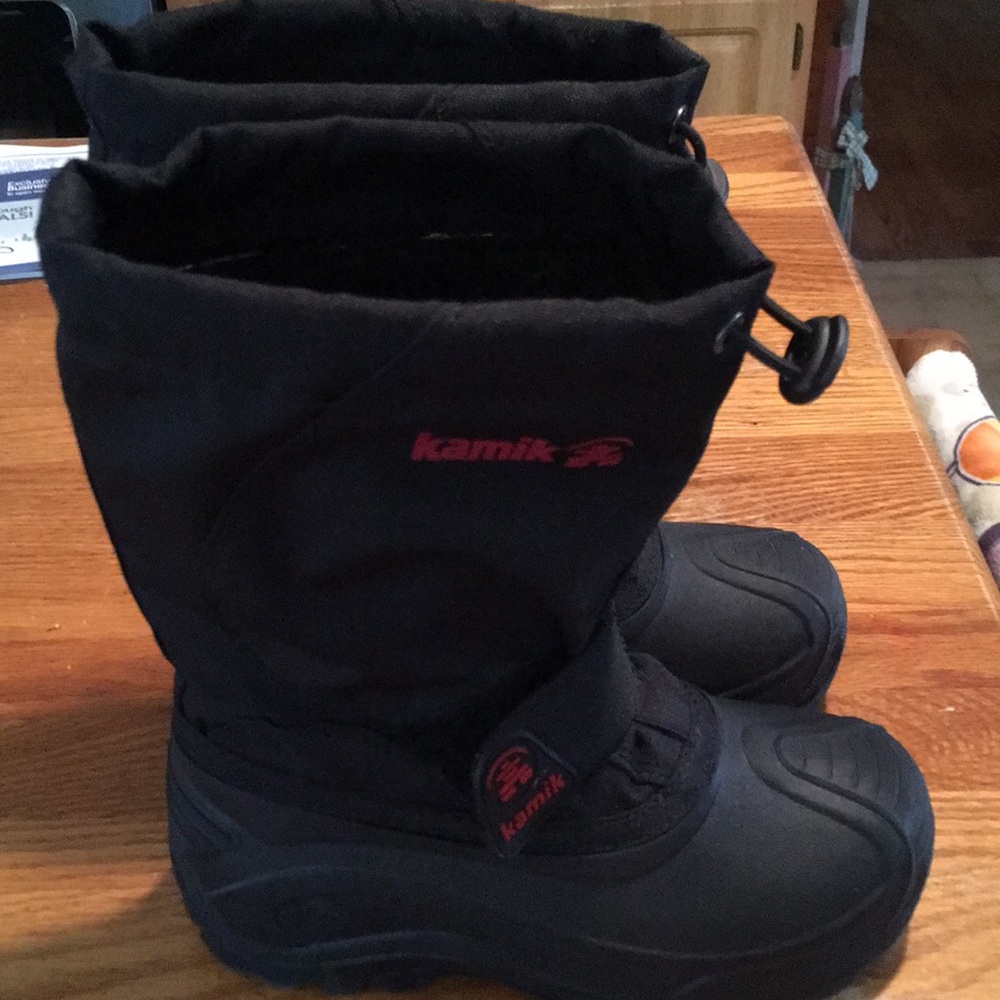 Boys snow boots