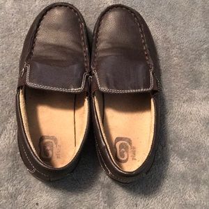 Children’s place boys size 1 shoe