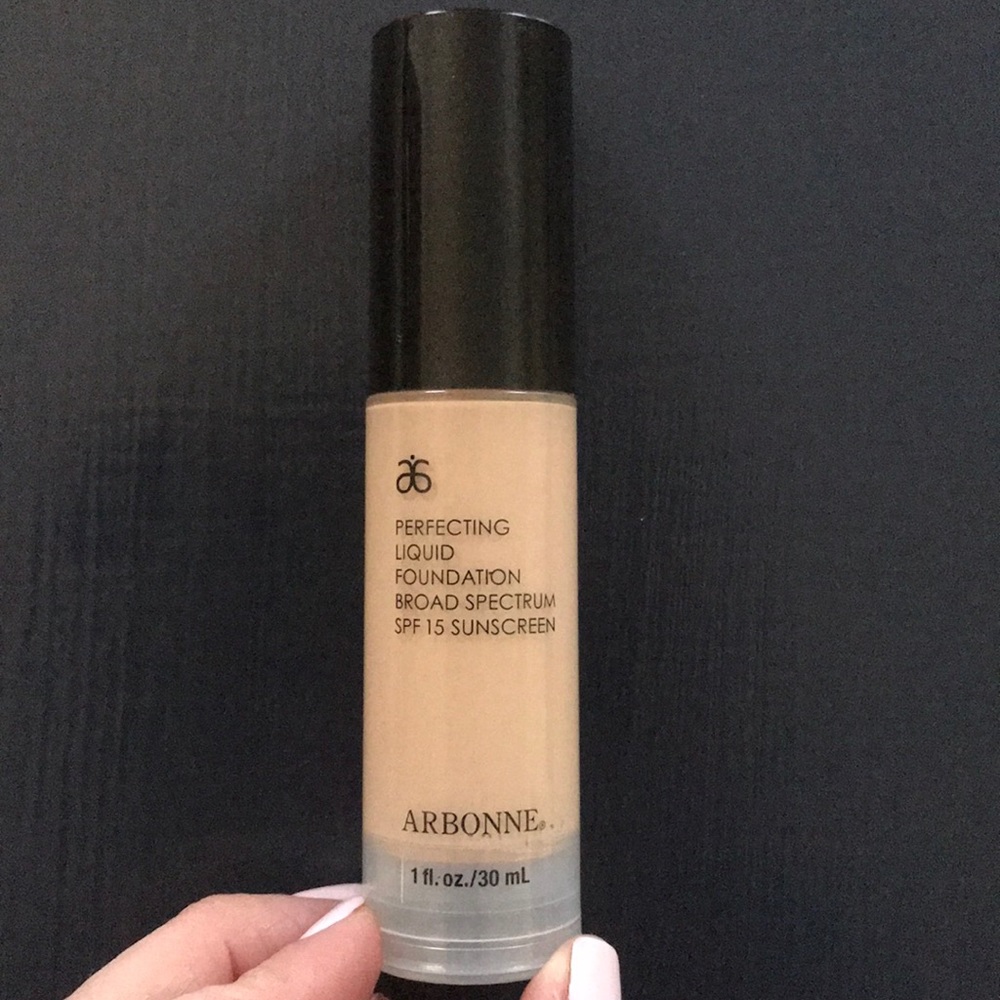 Arbonne perfecting liquid foundation soft blush