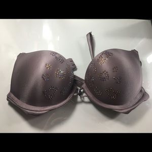 Victoria’s Secret Bombshell Push-up bra