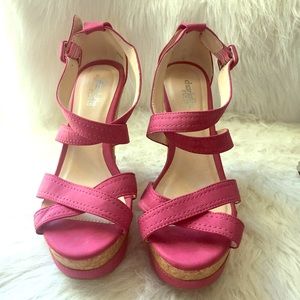 Pink wedge