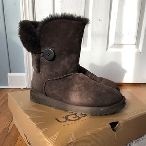 UGG Bailey Button boots