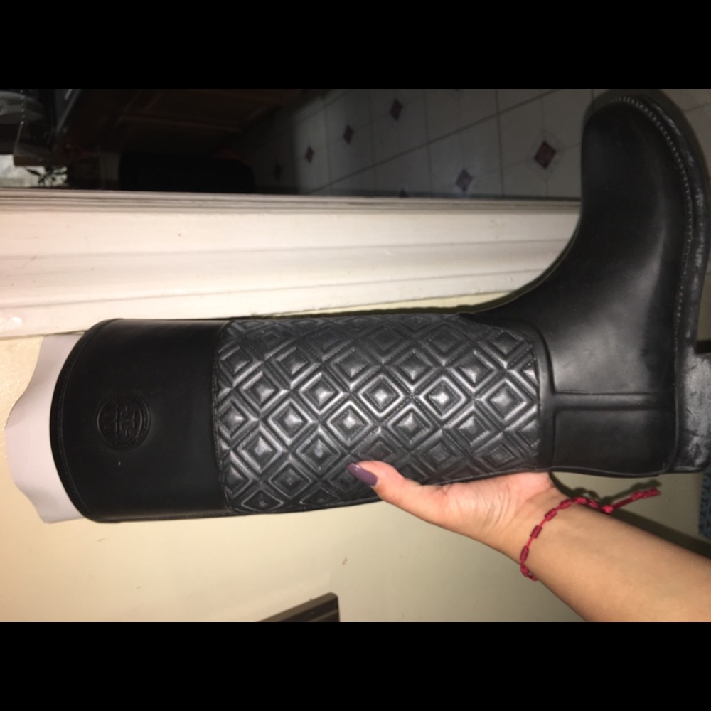 Tory burch rain boots