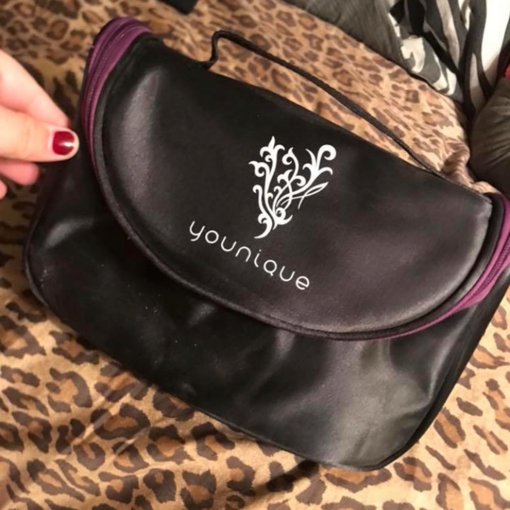 Younique make up bag