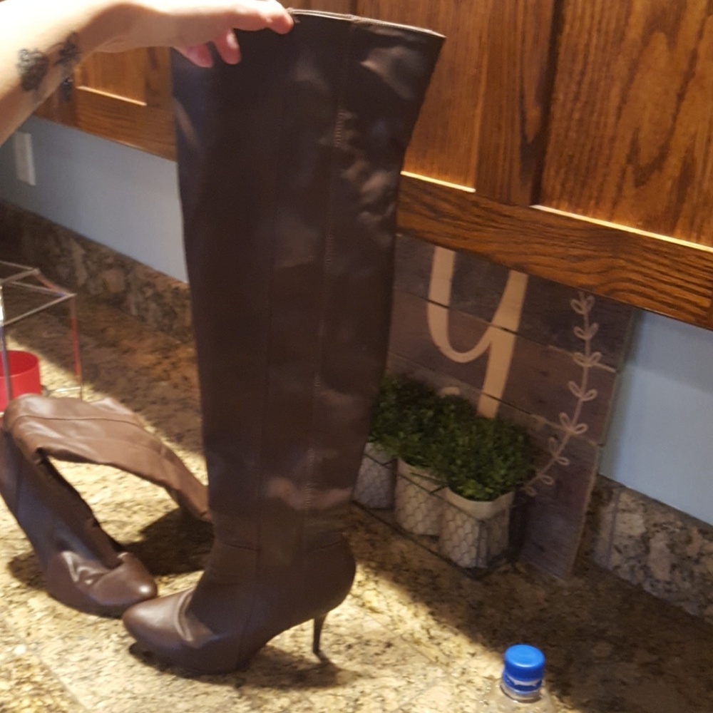 Also over the knee boot