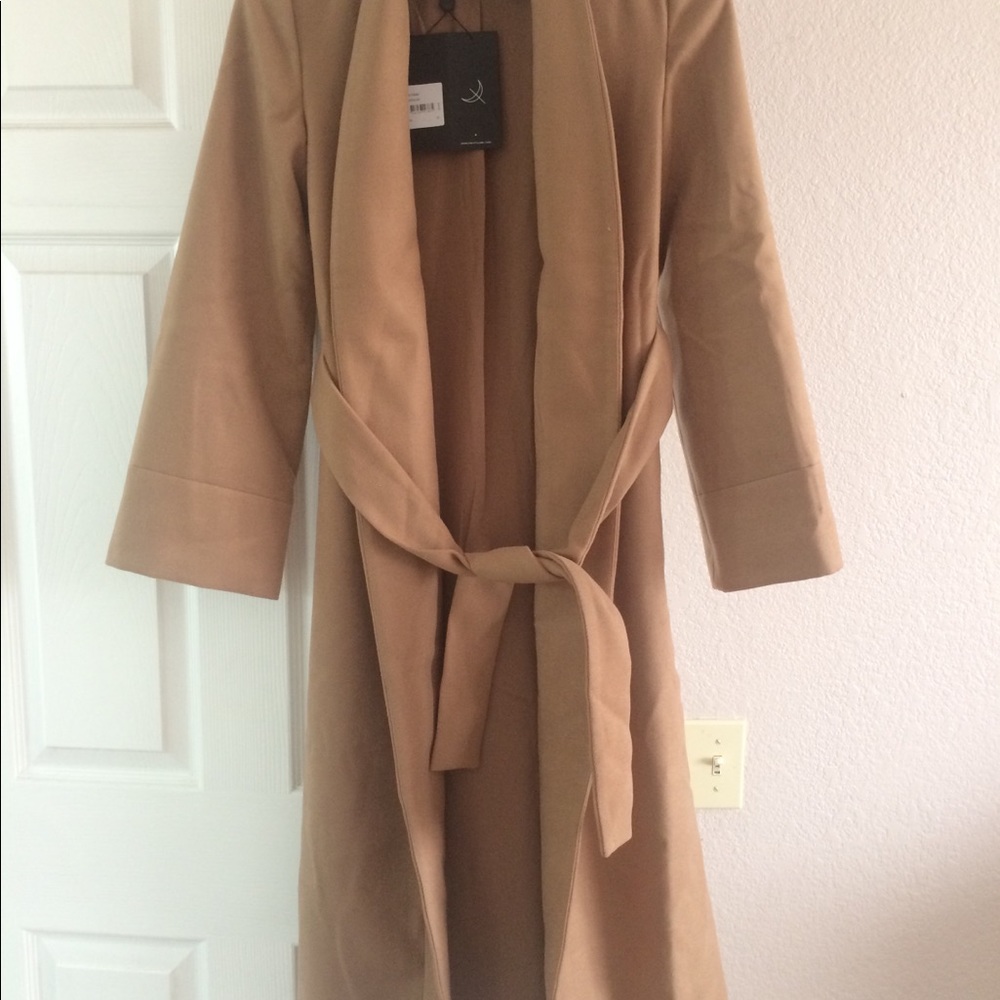 Fifth Label camel In Motion trench coat - Picture 4 of 4
