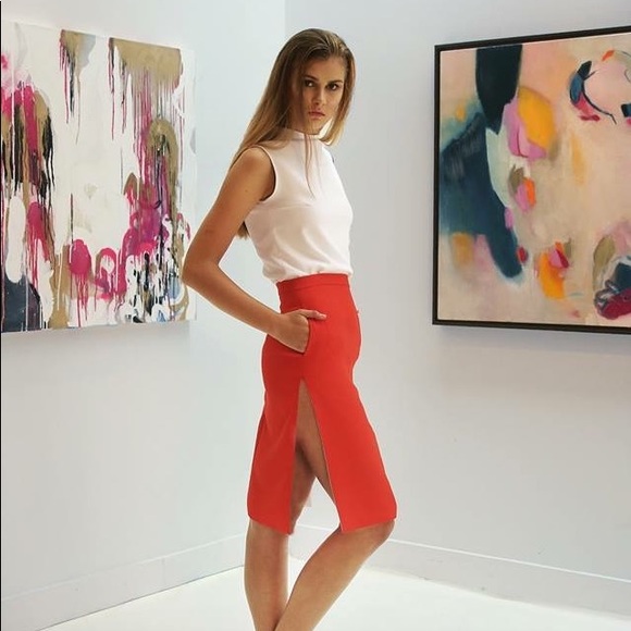 High Side-Slit Pencil Skirt with Inseam Pockets - Picture 4 of 5