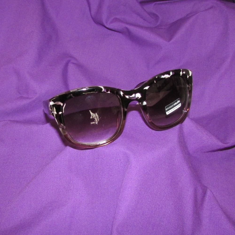 Envision Studio sunglasses. NWT