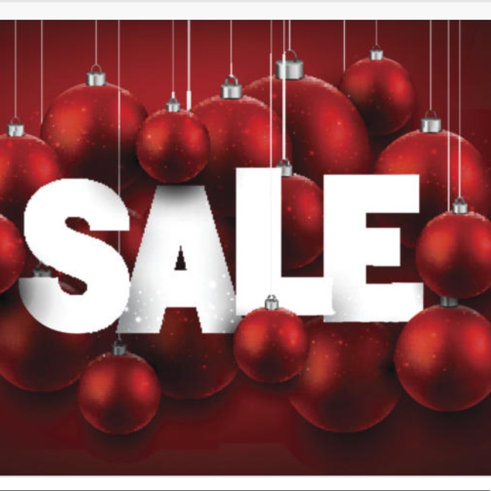 Closeing Poshmark account sale.