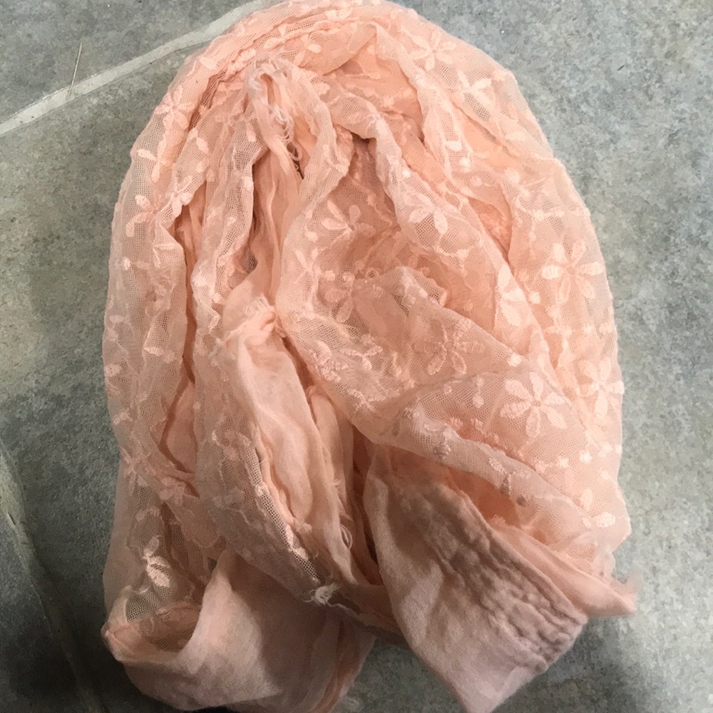 Light pink/coral Inifinity Scarf