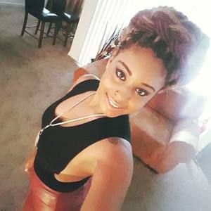 Meet your Posher, Shequise