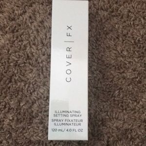 Cover fx illuminating setting spray