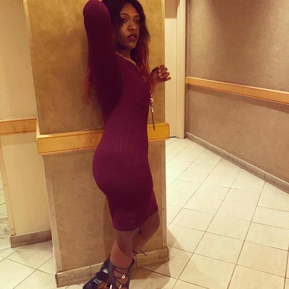 Meet your Posher, Diamond