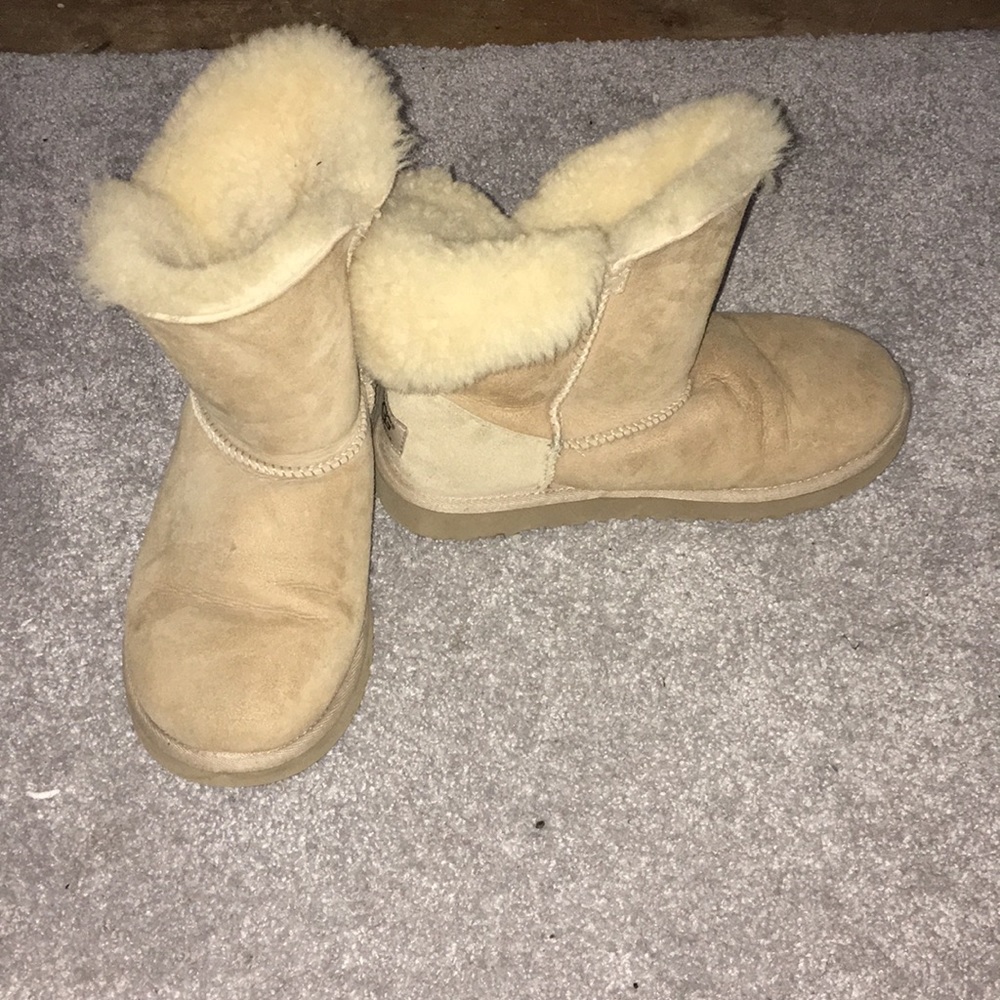 Bailey Button Uggs - image 1