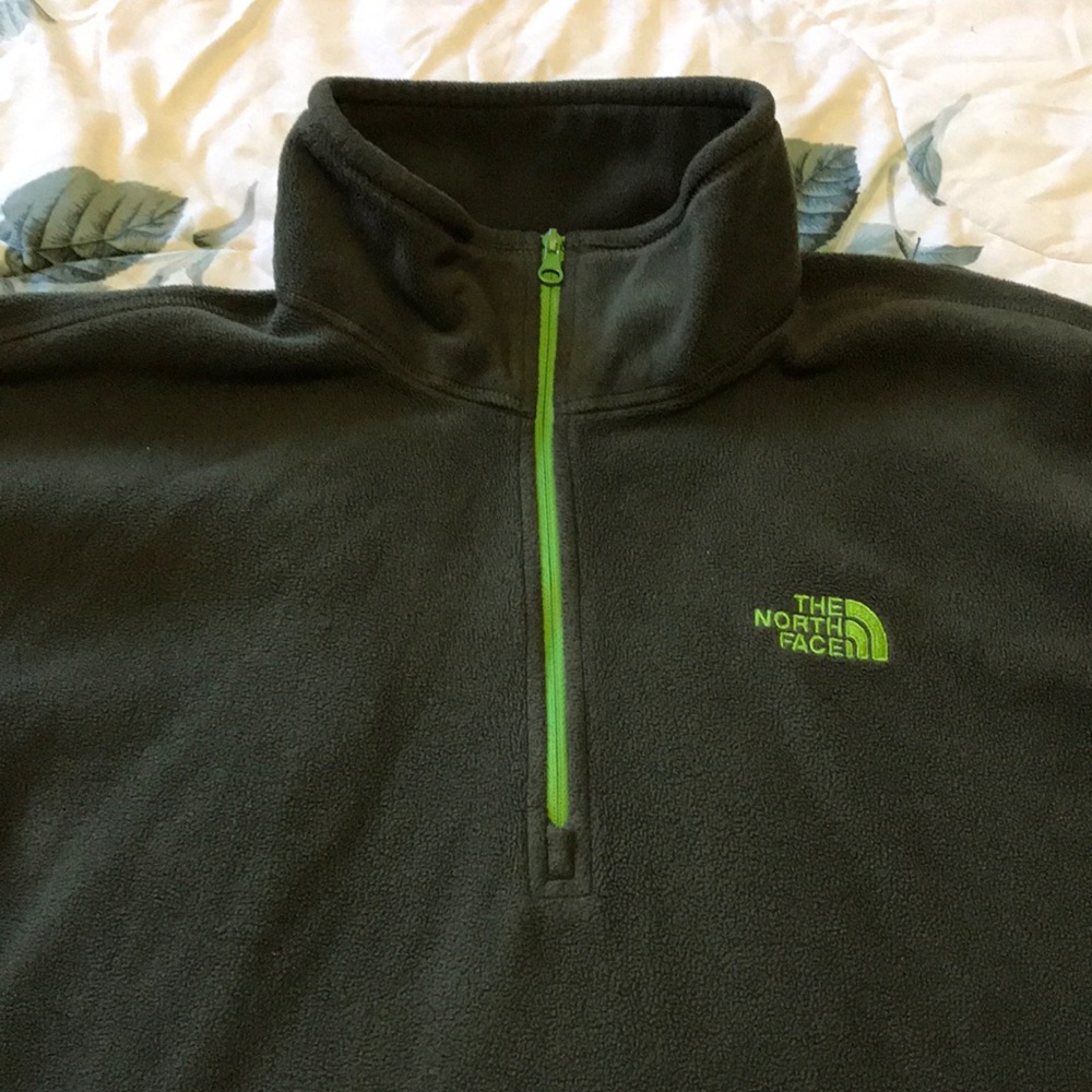 MENS LARGE DARK GREEN FLEECE