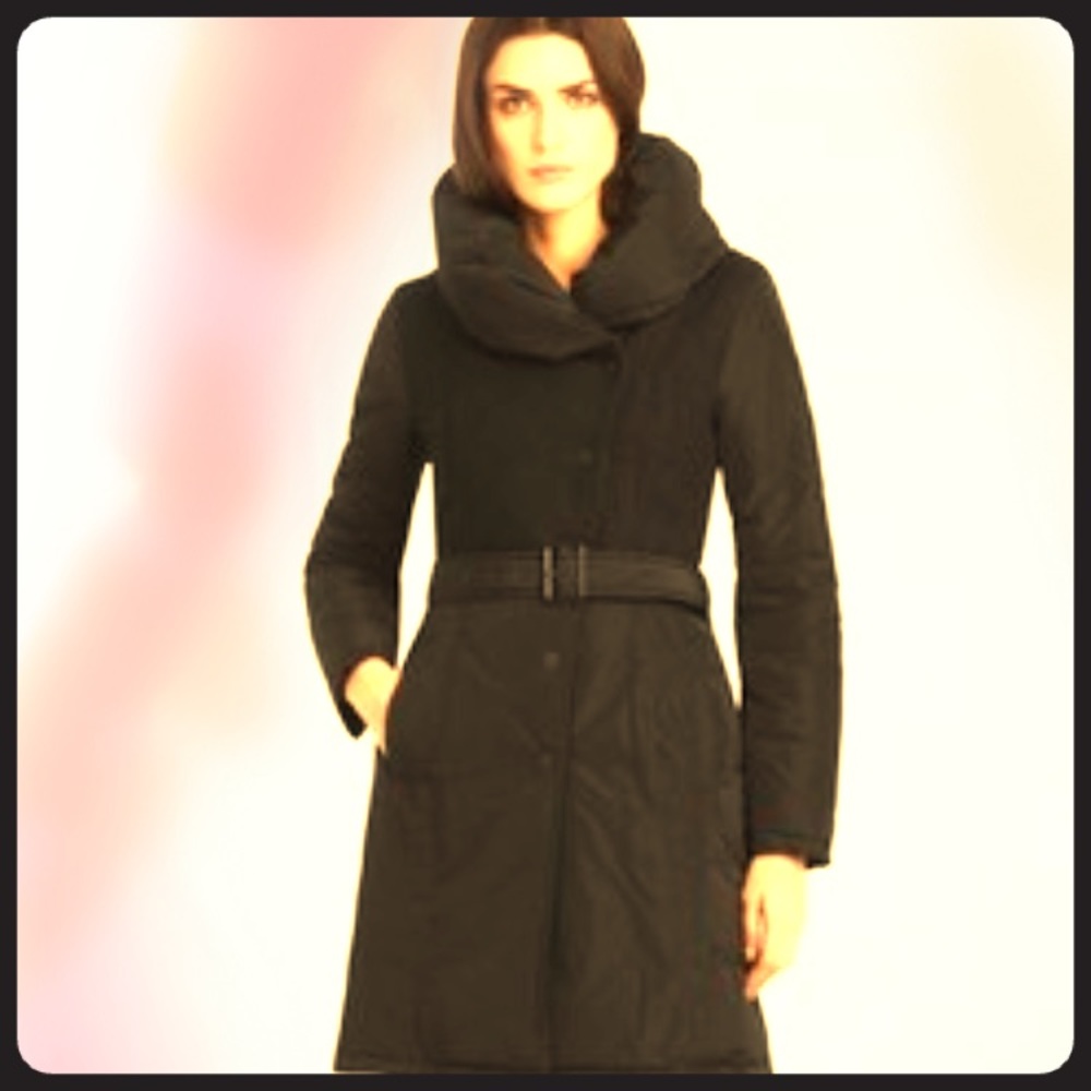 Kenneth Cole Pillow Collar Puffer Coat!
