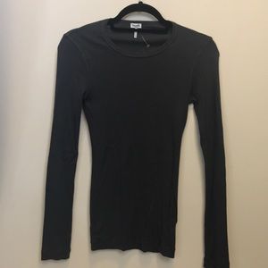 Long sleeve T-shirt