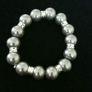 Gray bead bracelet