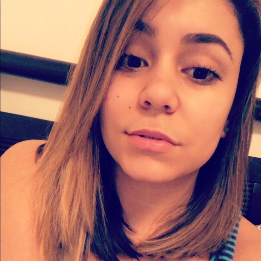 Meet your Posher, Jazmin