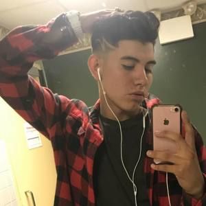 Meet your Posher, Isaac