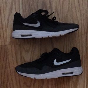 Nike Women’s AirMax