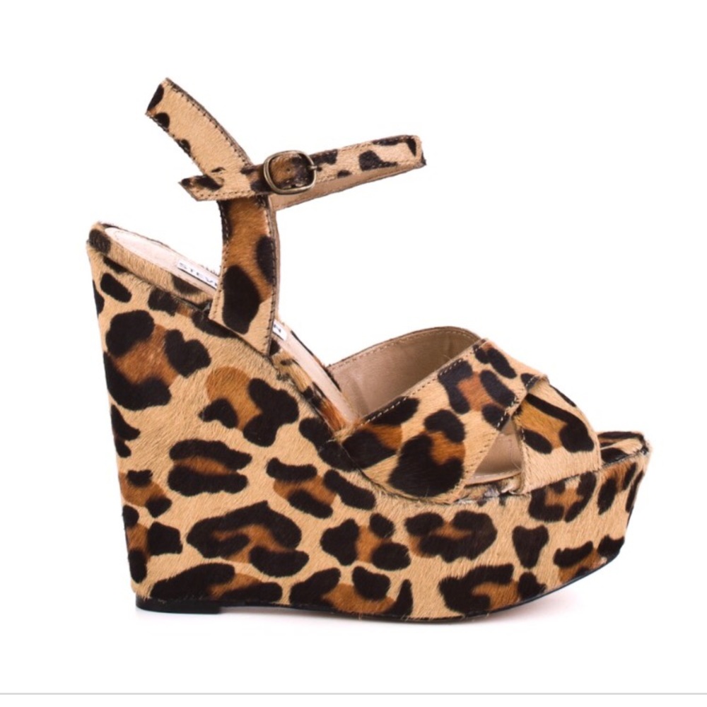 High heel cheetah platform wedge
