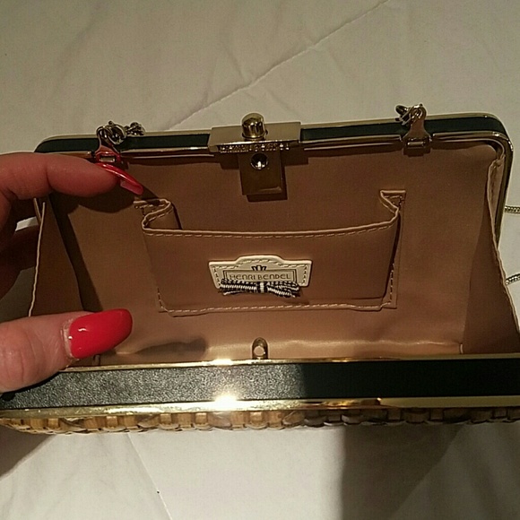 Henri Bendel party starter box - Picture 5 of 8