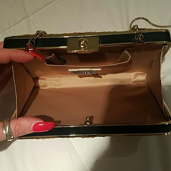 Henri Bendel party starter box - Picture 6 of 8