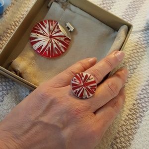 Red & White Sponge Corral Ring Sz 7