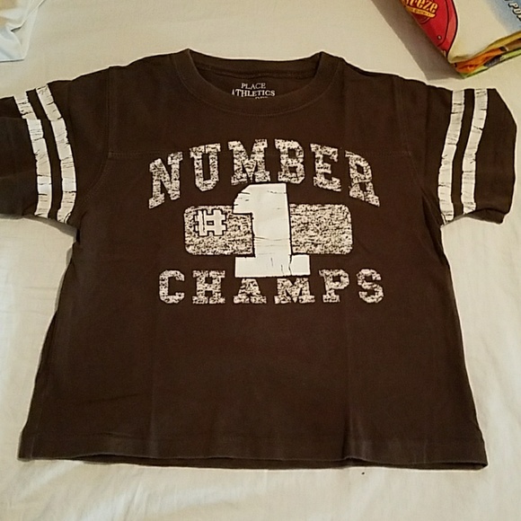 Bundle of 4 t.shirt bundle size 4t and 5t used in good condi - Picture 5 of 5