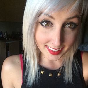 Meet your Posher, Audrey