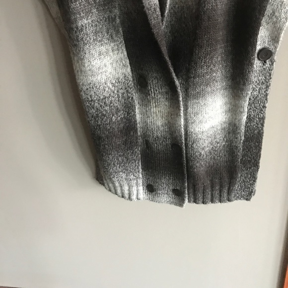 Beautiful wool knit vest/sweater coat/ tunic - Picture 3 of 6