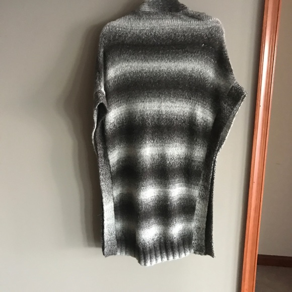 Beautiful wool knit vest/sweater coat/ tunic - Picture 4 of 6