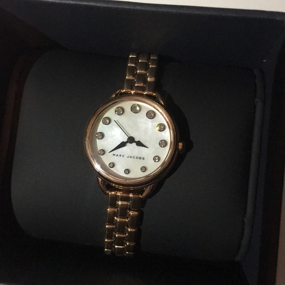 Marc Jacobs Betty watch rose gold brand new