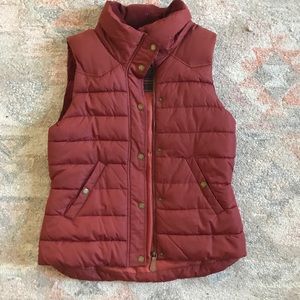 H&M Red puffer vest with hood