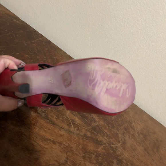 Red leather platform heels - Picture 5 of 5