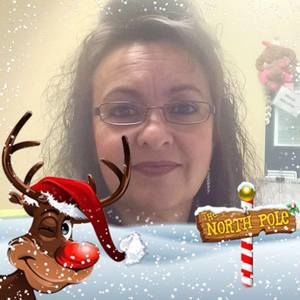 Meet your Posher, Mona