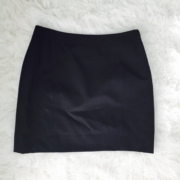 Lafayette 148 New York Dresses & Skirts - LAFAYETTE 148 NEW YORK Petite Mini Skirt Sz 4