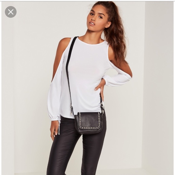 Missguided Tops - Misguided cold shoulder tie cuff tunic