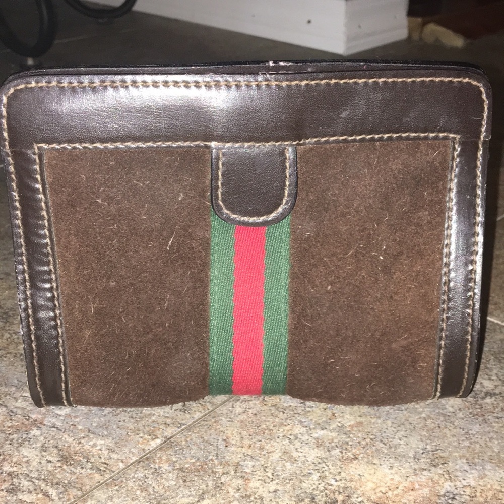 Gucci cosmetic bag