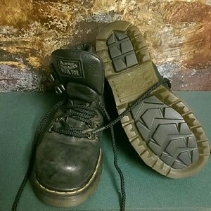 Dr. Martens Steel Toe Air Walk