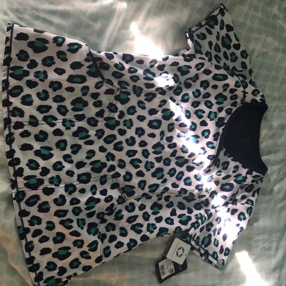 Cherokee infinity scrub top