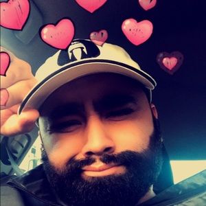 Meet your Posher, Arnoldo