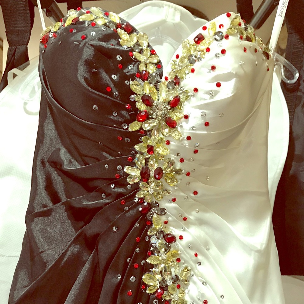 Black and white prom dress